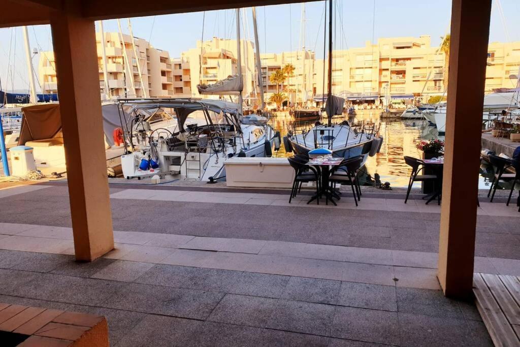 Face Mer Entre Plage Et Marina Bormes-les-Mimosas Bagian luar foto